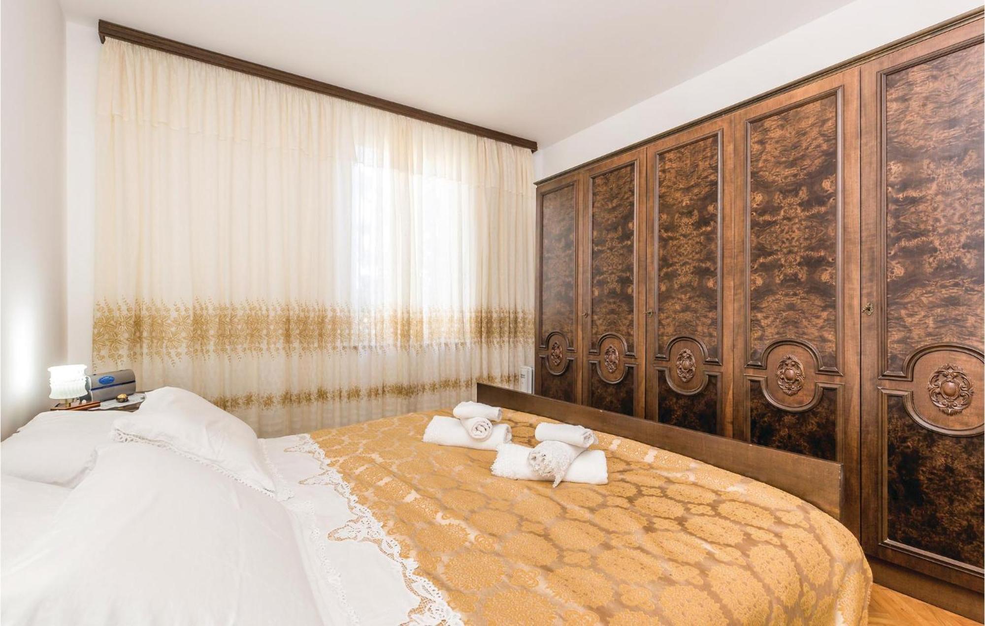 Nice Apartment In Lovran With House Sea View ภายนอก รูปภาพ