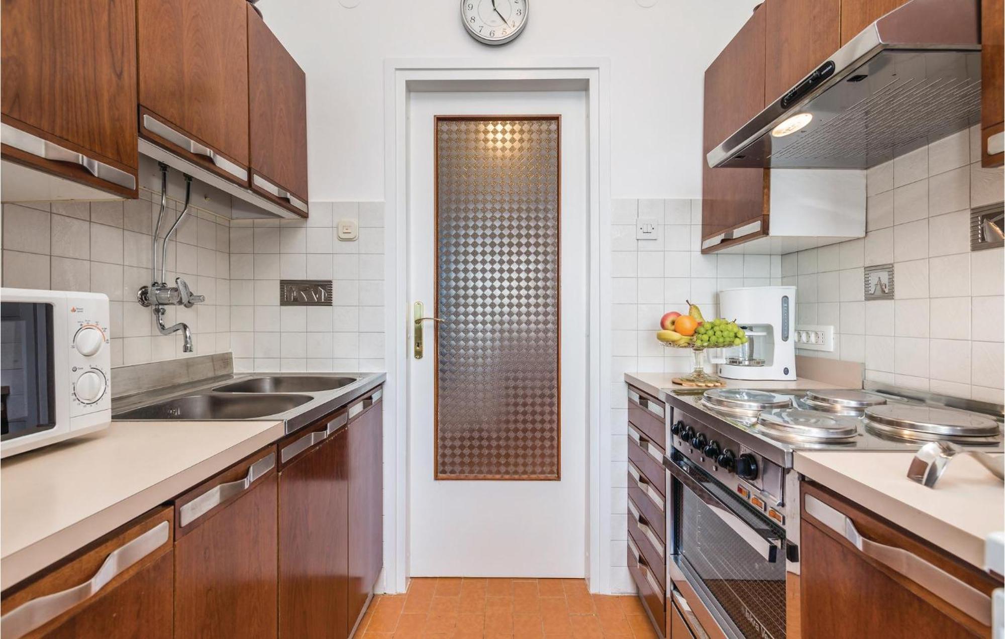 Nice Apartment In Lovran With House Sea View ภายนอก รูปภาพ